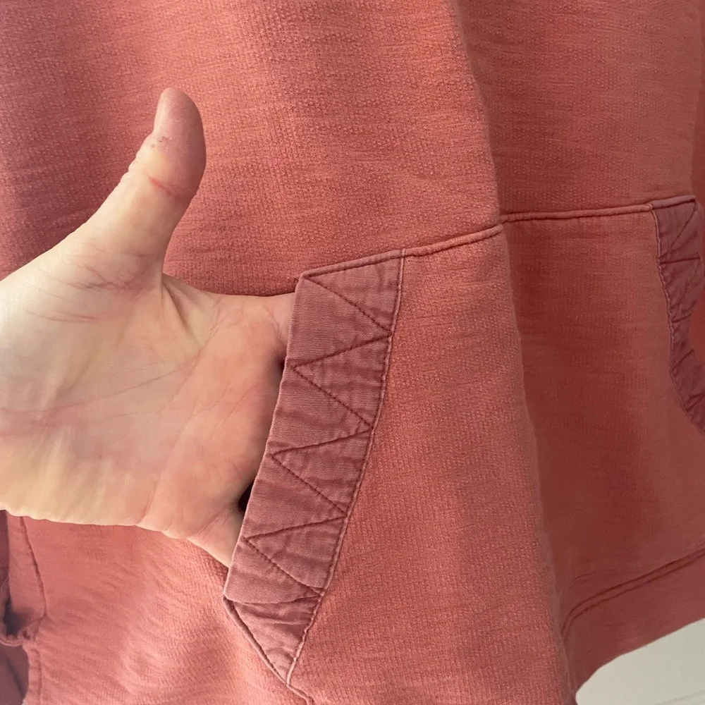 LL Bean quarter button sweatshirt - Picture 4 of 7